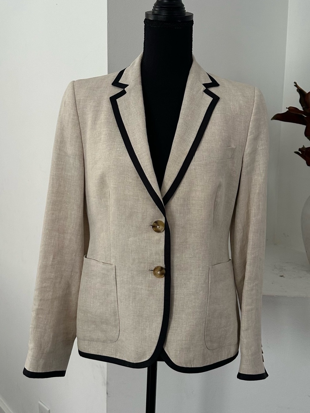 Chester & Peck Linen Blend Contrast Trim Blazer Beige Black Tailored Jacket Sz 6